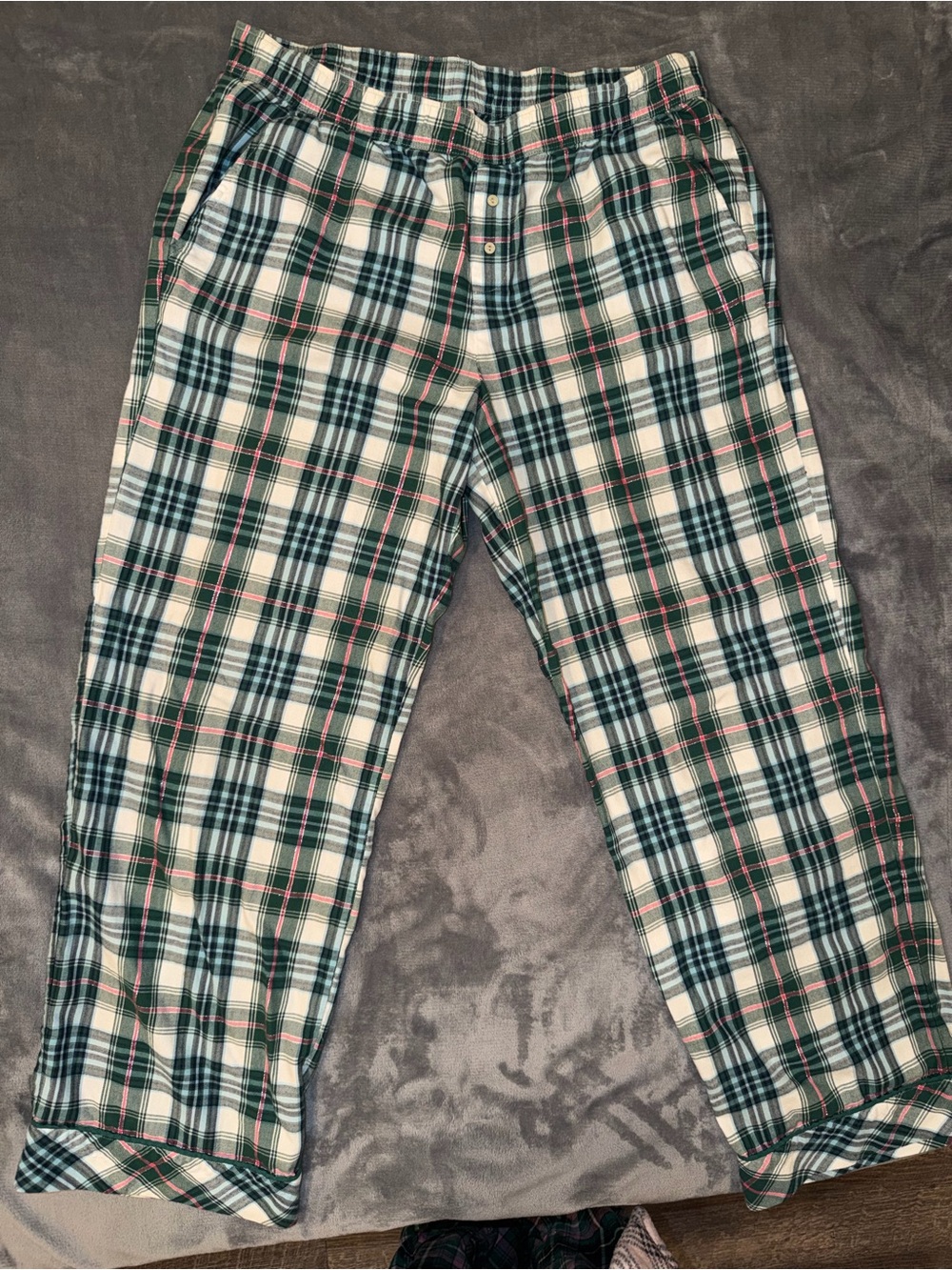 💚🩷 Victoria's Secret Plaid Lounge Pants